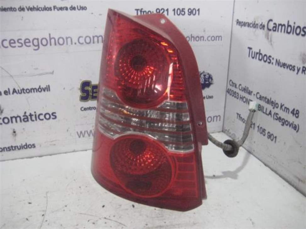 Scheinwerfer hinten links 9240105510 de Hyundai Atos (em) 2004-0