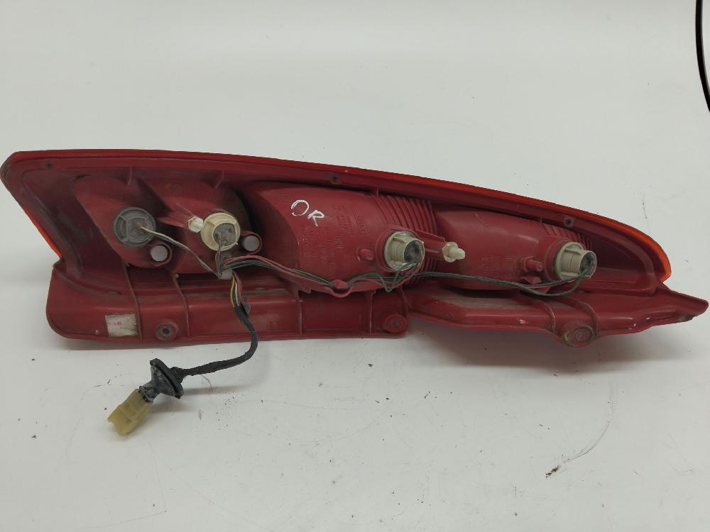 Piloto trasero derecho 96260527 de Chevrolet Tacuma monospace (u100) 2005-2005 - pieza usada