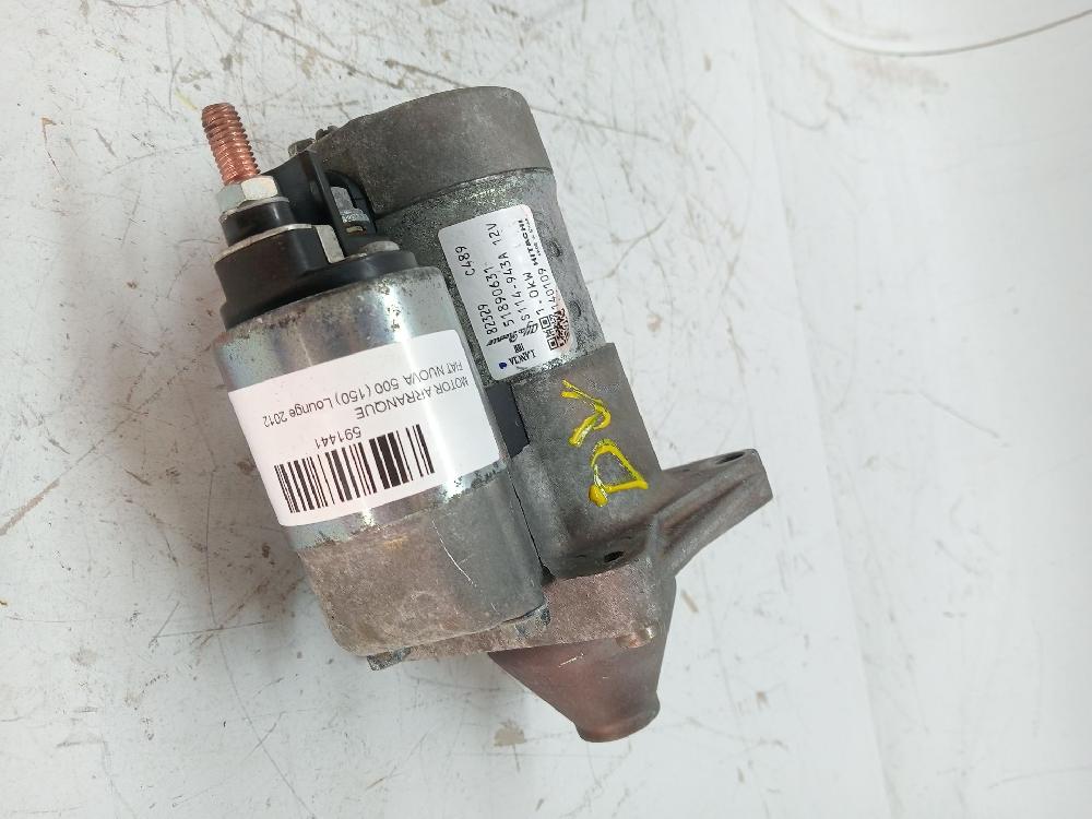 Halter anlasser 51890631 de Fiat 500 (312_) 2010-2020 - pieza usada