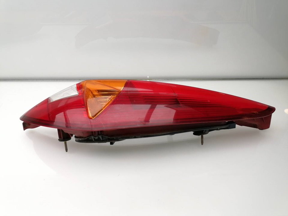 Faro posteriore destro 46794077 de Fiat Punto (188_) 1999-2010 - pieza usada