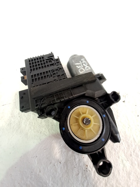 Motor elevalunas delantero derecho 9682495580 de Citroen C4 picasso i monospace (ud_) 2009-2013