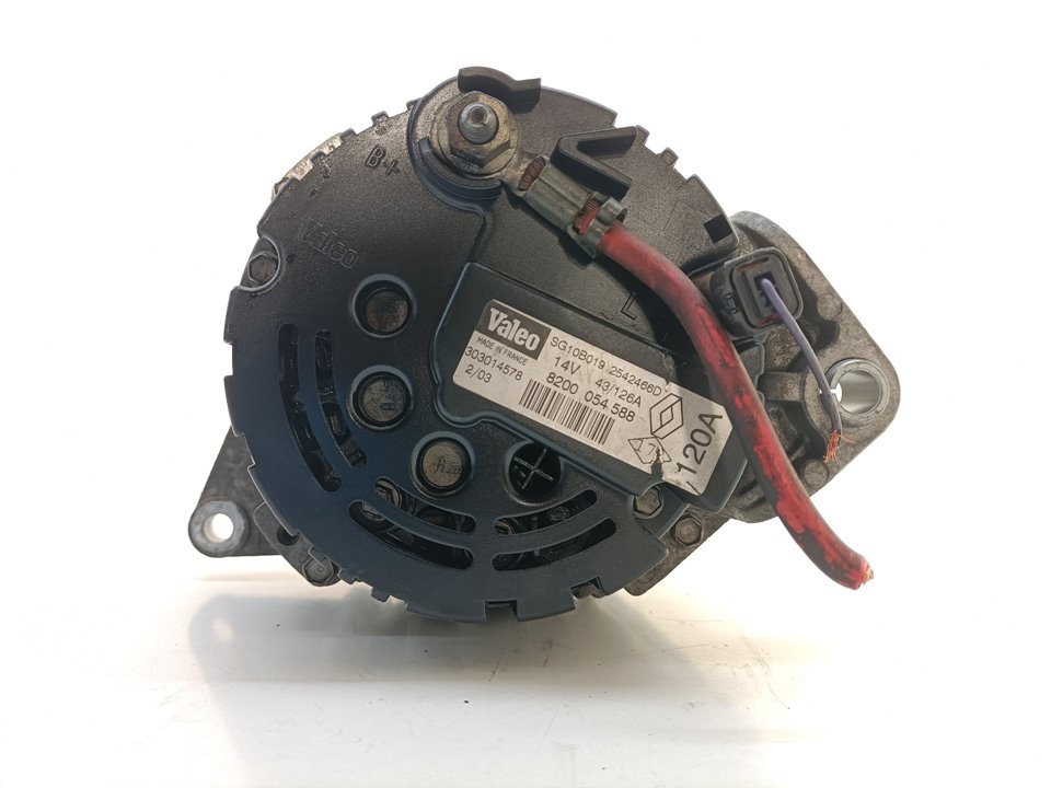 Alternador 8200054588 de Renault Scénic i monospace (ja0/1_, fa0_) 1999-2003 - pieza usada