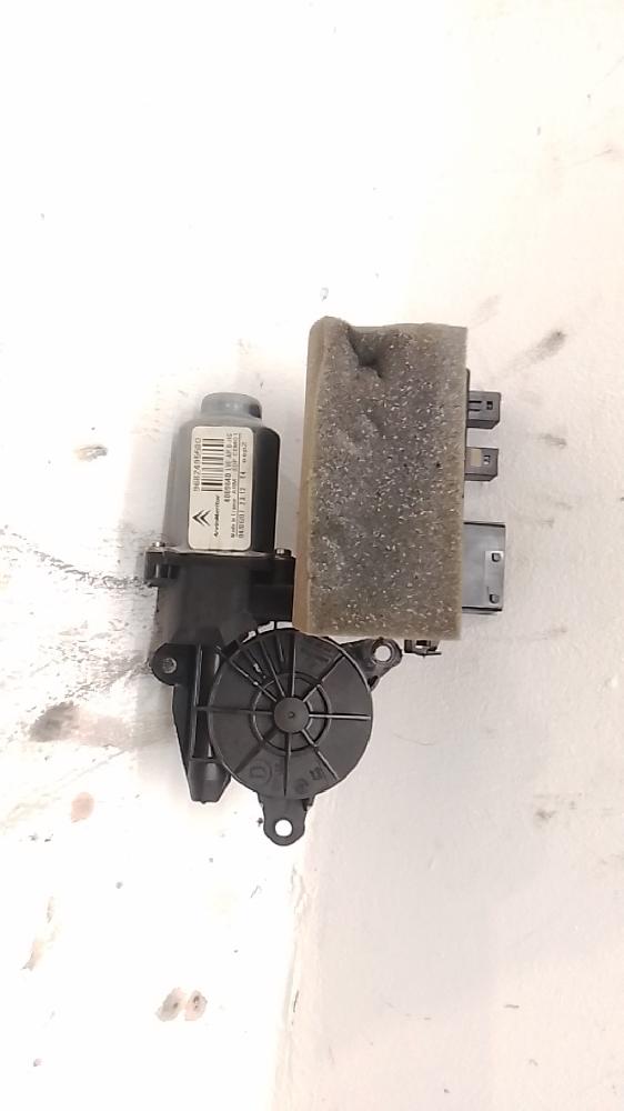 Motor elevalunas delantero derecho 9682495580 de Citroen C4 grand picasso i (ua_) 2010-2013 - pieza usada