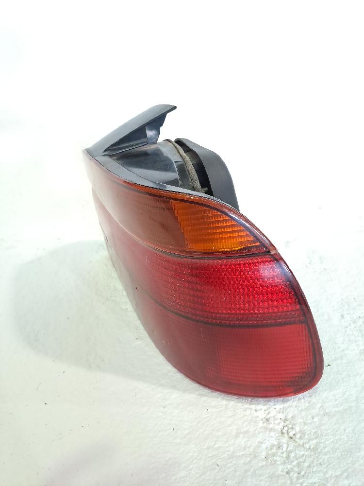 Scheinwerfer hinten rechts 63218363558 de Bmw 5 (e39) 2000-2003 - pieza usada