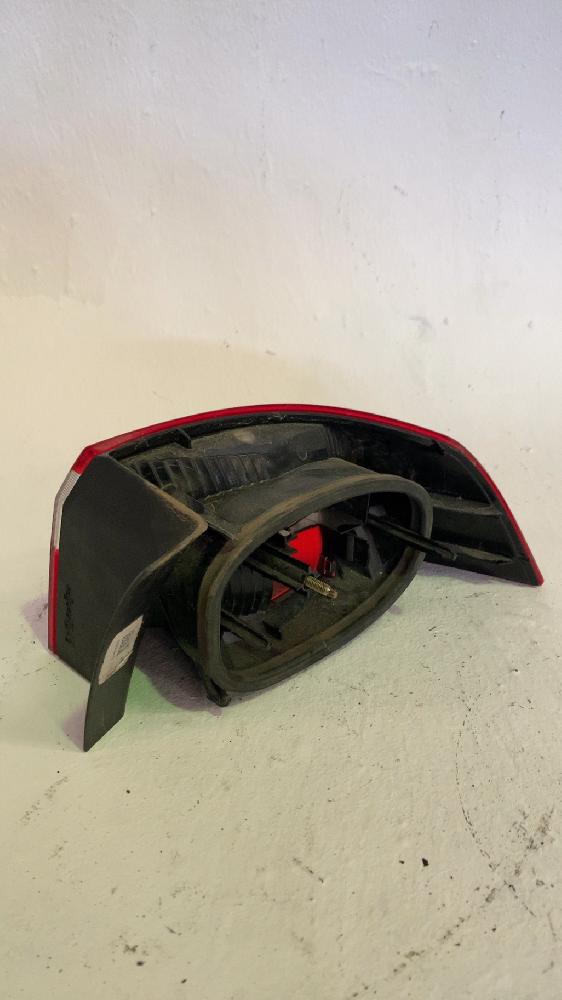 Taillight glass 8200002473 de Renault Laguna ii (bg0/1_) 2001-2007 - pieza usada