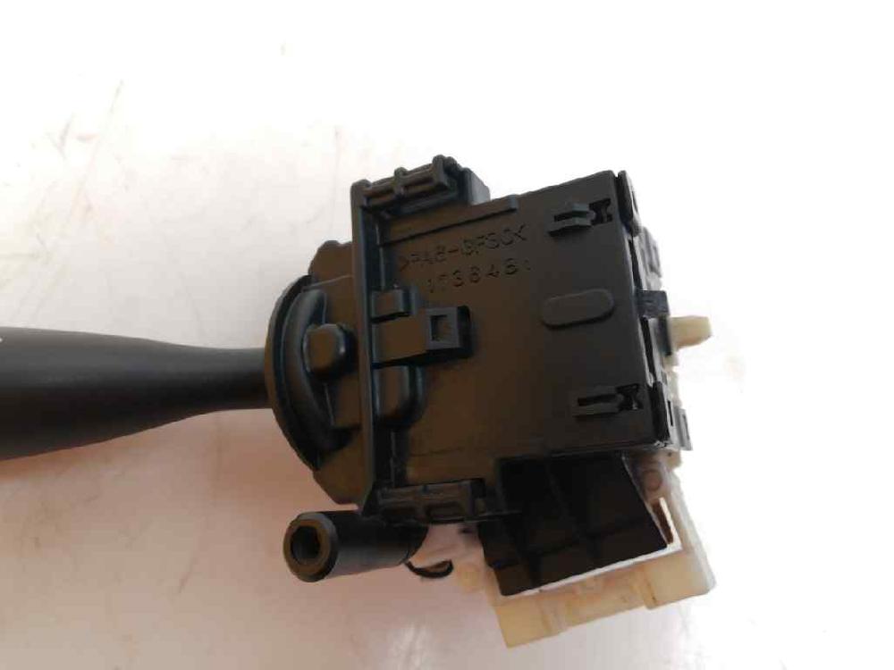 Light switch 173648 de Toyota Rav 4 (a2) 2003-0 - pieza usada