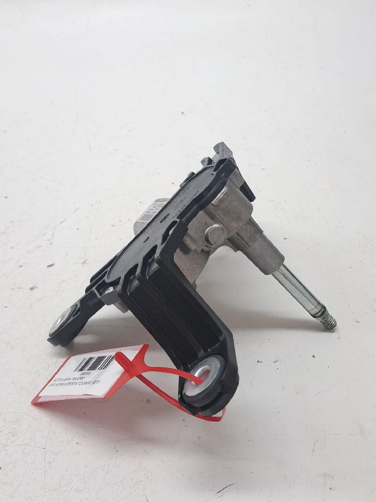 Motor limpia trasero 39156859 de Opel Astra k sports tourer 2015-2015 - pieza usada