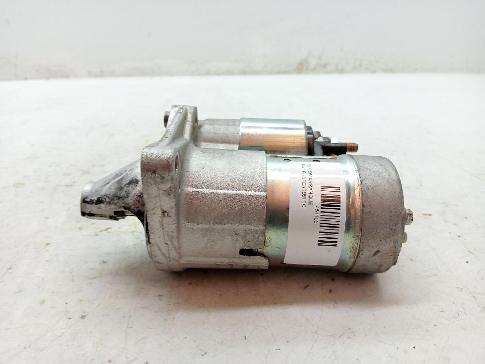Halter anlasser 51890631 de Fiat Punto (evo) (199) 2009-2011 - pieza usada
