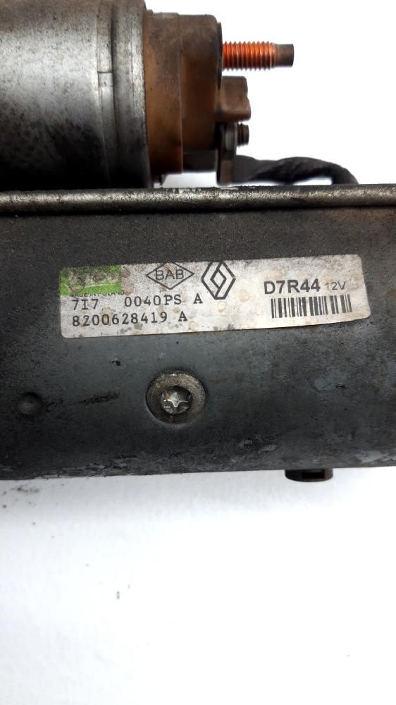 Démarreur 8200628419 de Renault Scénic ii (jm0/1_) 2003-2006 - pieza usada