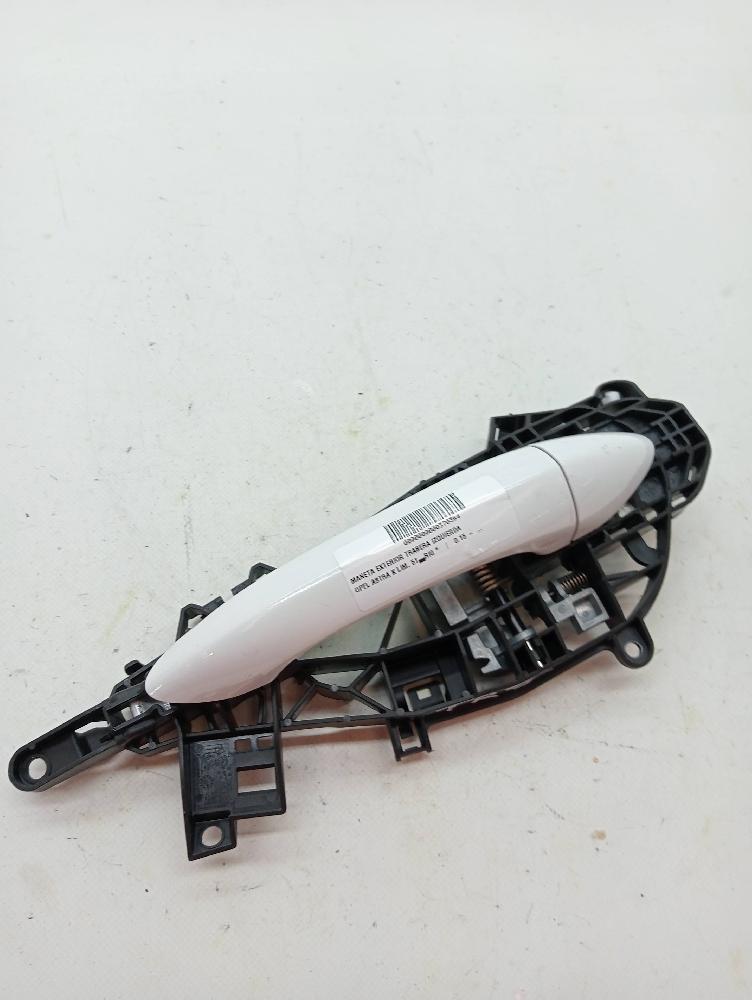 Maneta exterior trasera izquierda 13506795 de Opel Astra k (b16) 2015-0