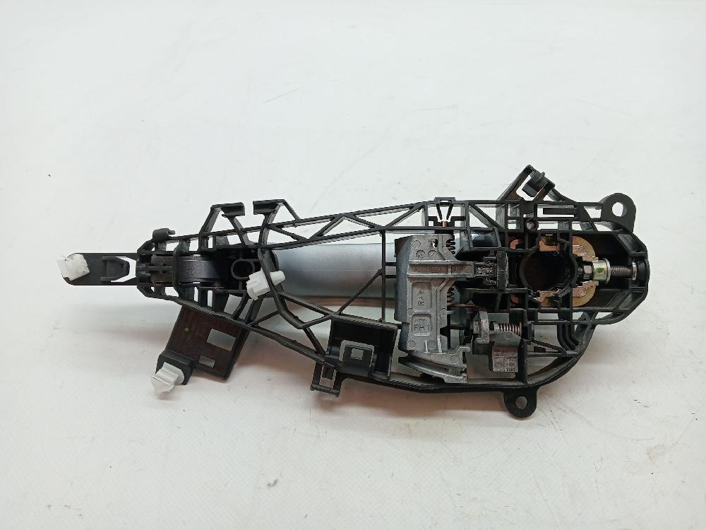 Maneta exterior delantera derecha 13506795 de Opel Astra k (b16) 2015-2010 - pieza usada