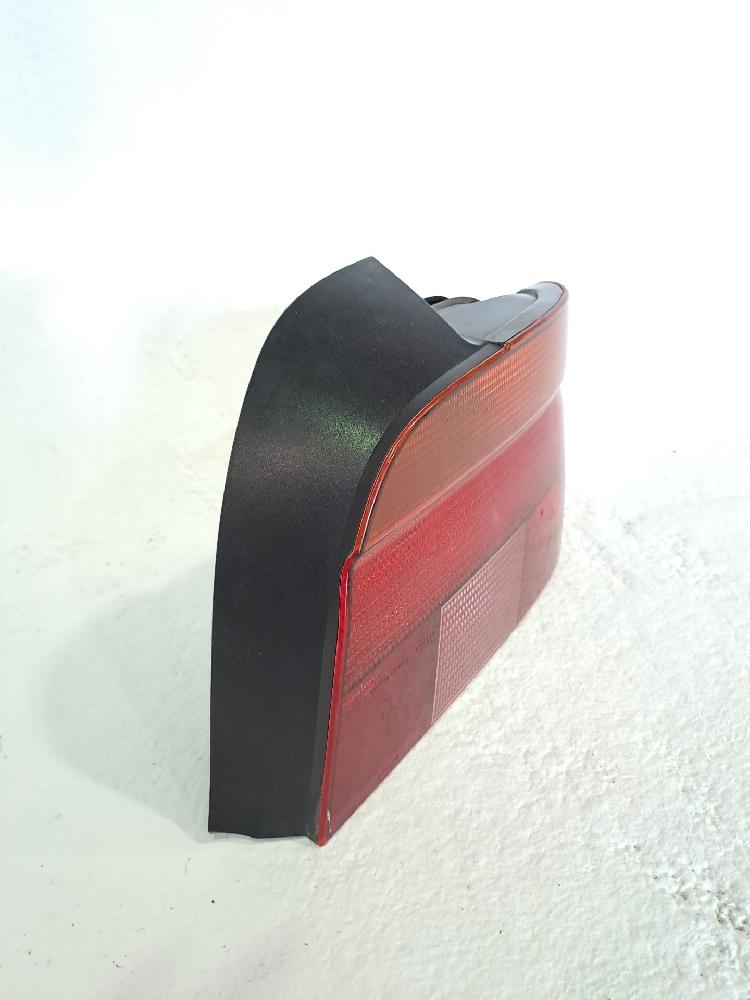 Scheinwerfer hinten rechts 63218363558 de Bmw 5 (e39) 2000-2003 - pieza usada