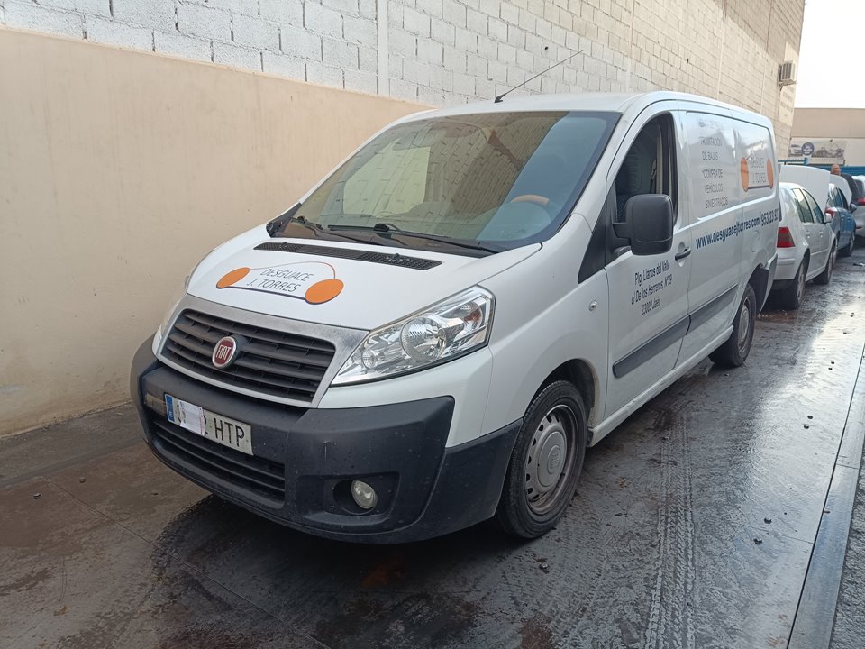 FIAT Scudo 2 generation (2007-2016) Зеркало передней правой двери 25592093