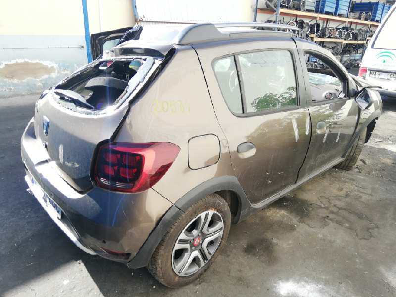 DACIA Sandero 2 generation (2013-2020) Генератор 231002854R 27470310