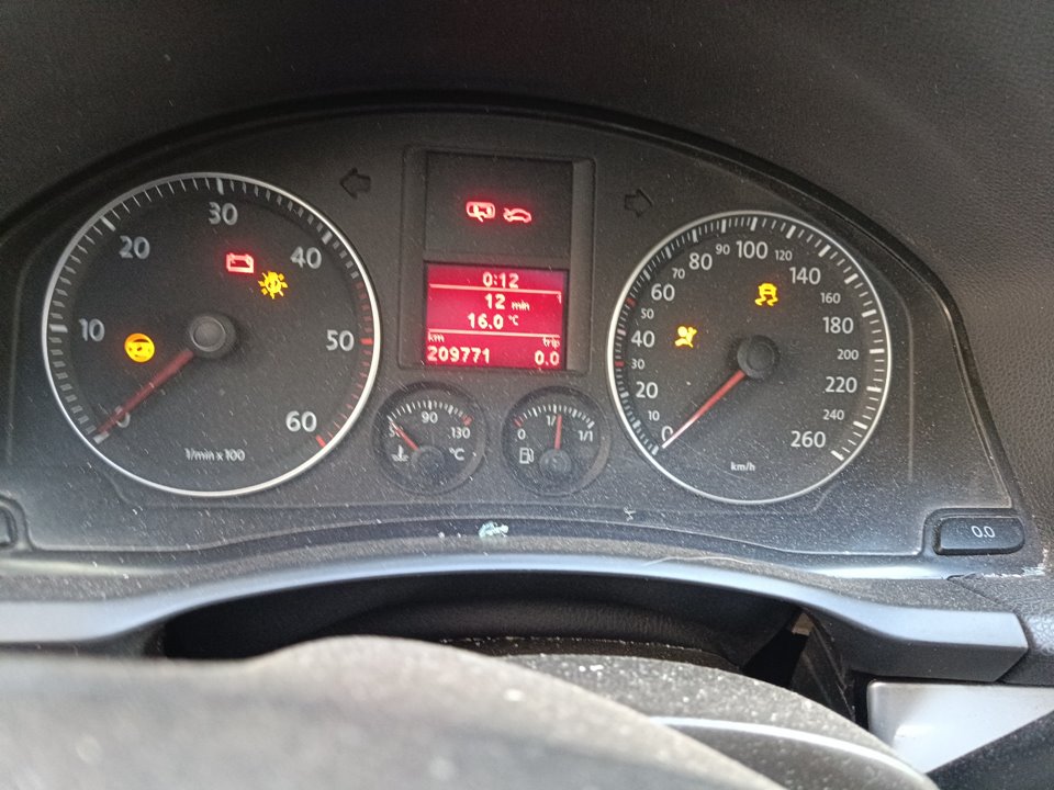 VOLKSWAGEN Golf Plus 2 generation (2009-2014) Speedometer 25065894