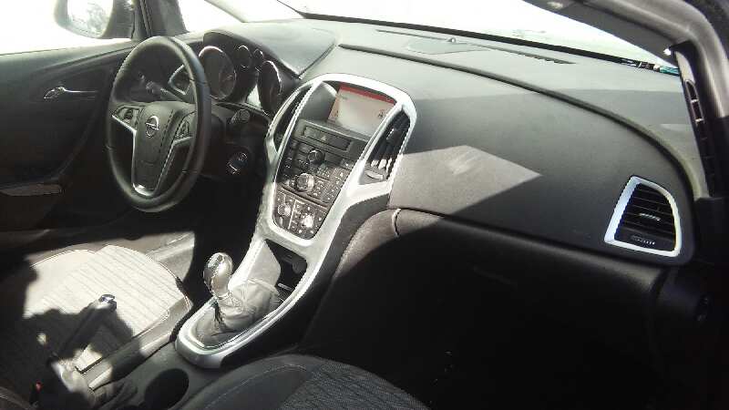 OPEL Astra J (2009-2020) Кнопка стеклоподъемника передней левой двери 21947056