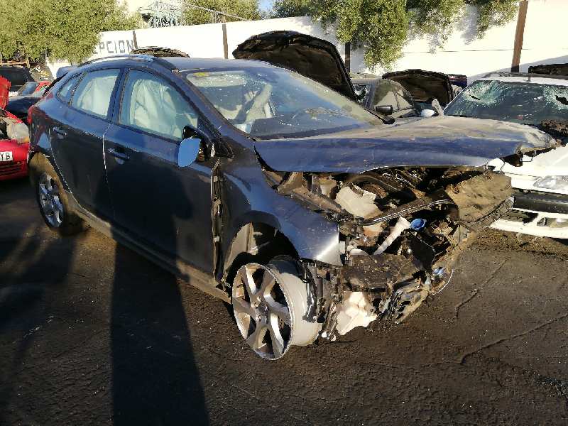 VOLVO V40 2 generation (2012-2020) Музичний плеєр з GPS 31427183 22261581