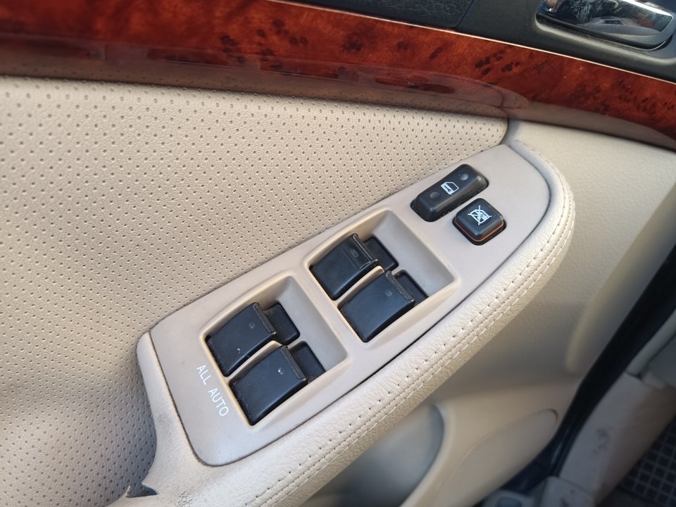 TOYOTA Avensis 2 generation (2002-2009) Кнопка стеклоподъемника передней левой двери 25285007