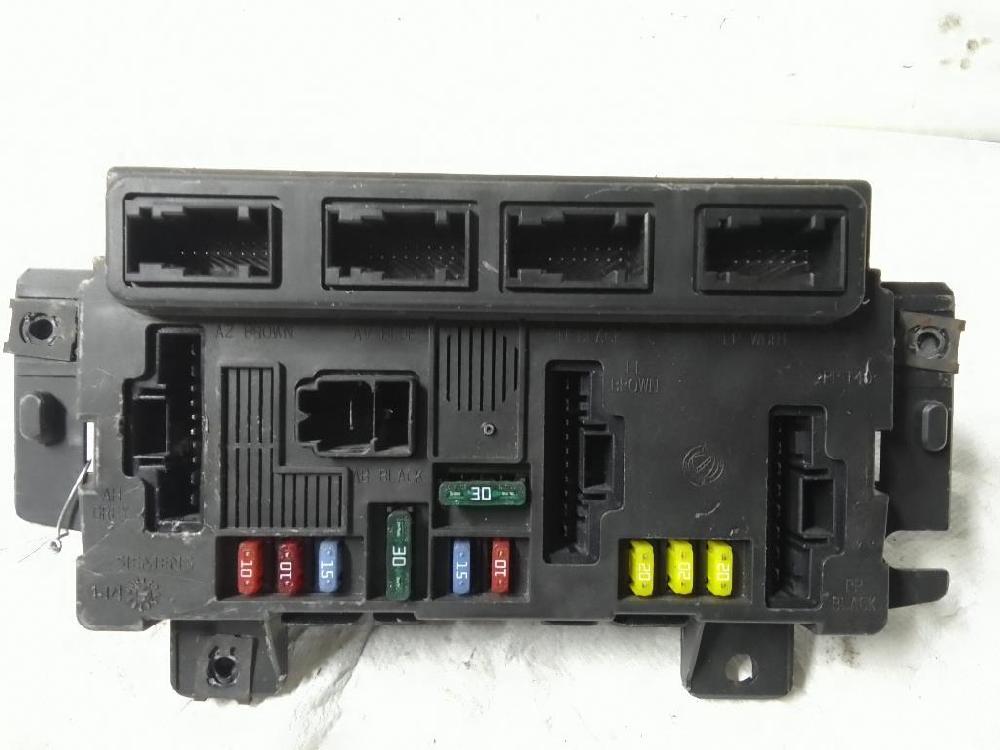 Caja de relés / fusibles 188A4000 51740049 de Fiat Panda «ii» (2004) 2005-2010 - pieza usada