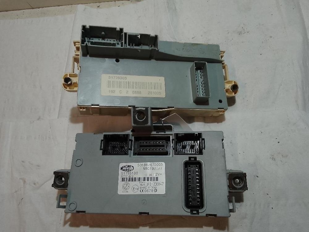 Caja de relés / fusibles 51755130 de Fiat Stilo (192_) 2002-2006 - pieza usada