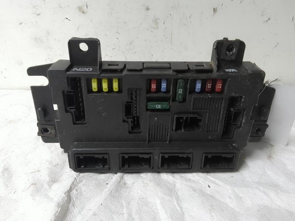 Caja de relés / fusibles 188A4000 51740049 de Fiat Panda «ii» (2004) 2005-2010
