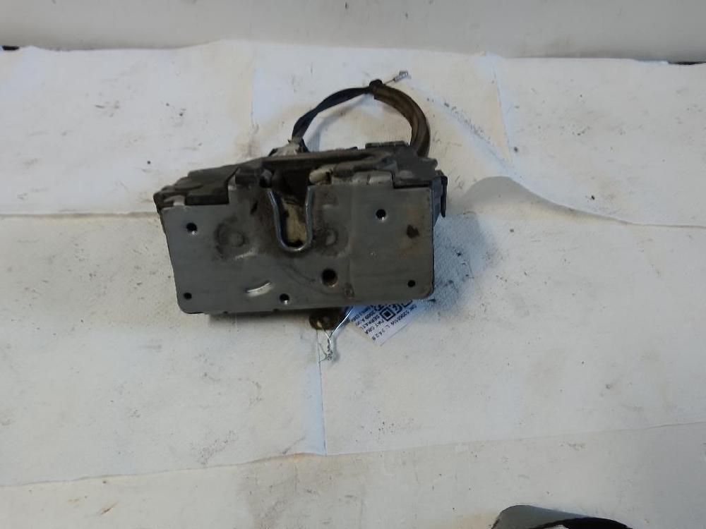 Cerradura puerta delantera derecha 52065109 de Fiat Grande punto (2009) 2009-2011 - pieza usada
