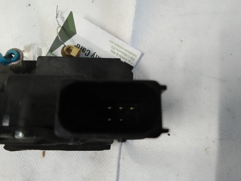 Cerradura puerta delantera derecha 52065109 de Fiat Grande punto (2009) 2009-2011 - pieza usada