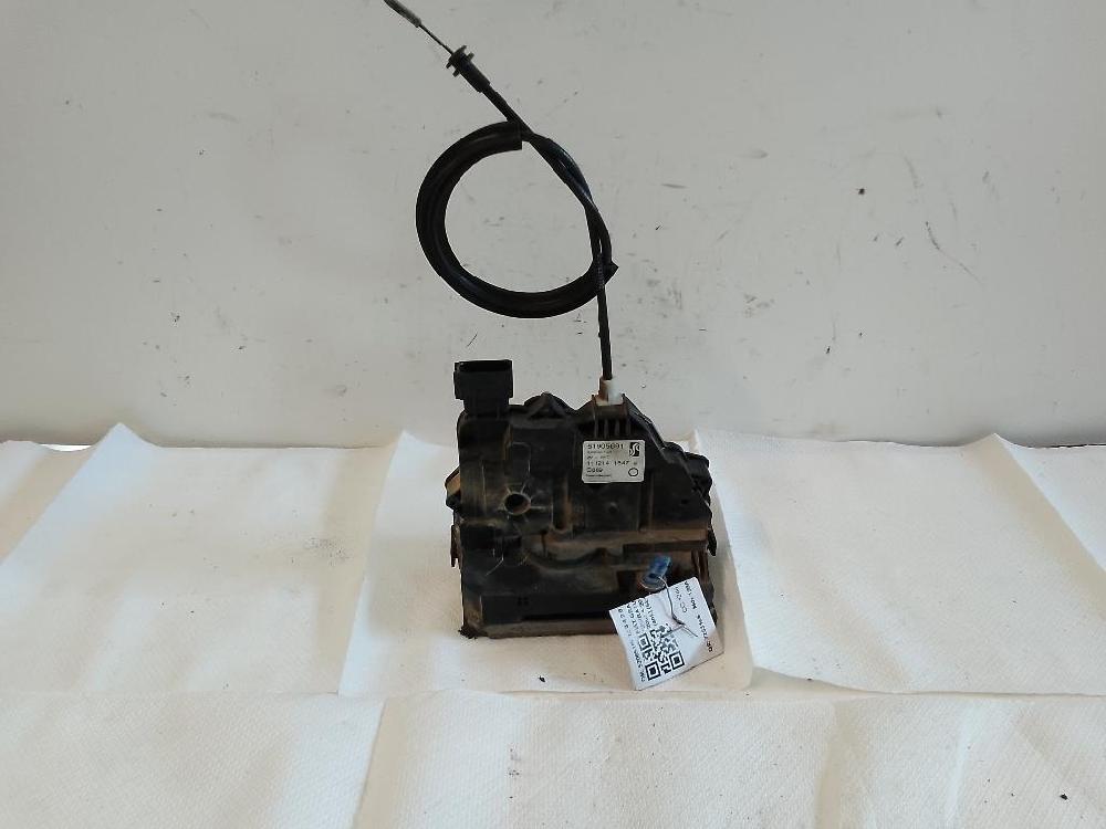 Cerradura puerta delantera derecha 52065109 de Fiat Grande punto (2009) 2009-2011