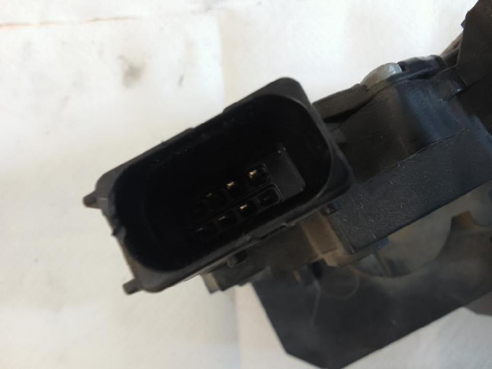Cerradura puerta delantera derecha 52065109 de Fiat Grande punto (2009) 2009-2011 - pieza usada