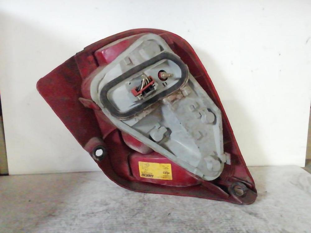 Piloto trasero derecho 46537830 de Fiat Palio (1997) 1999-2002