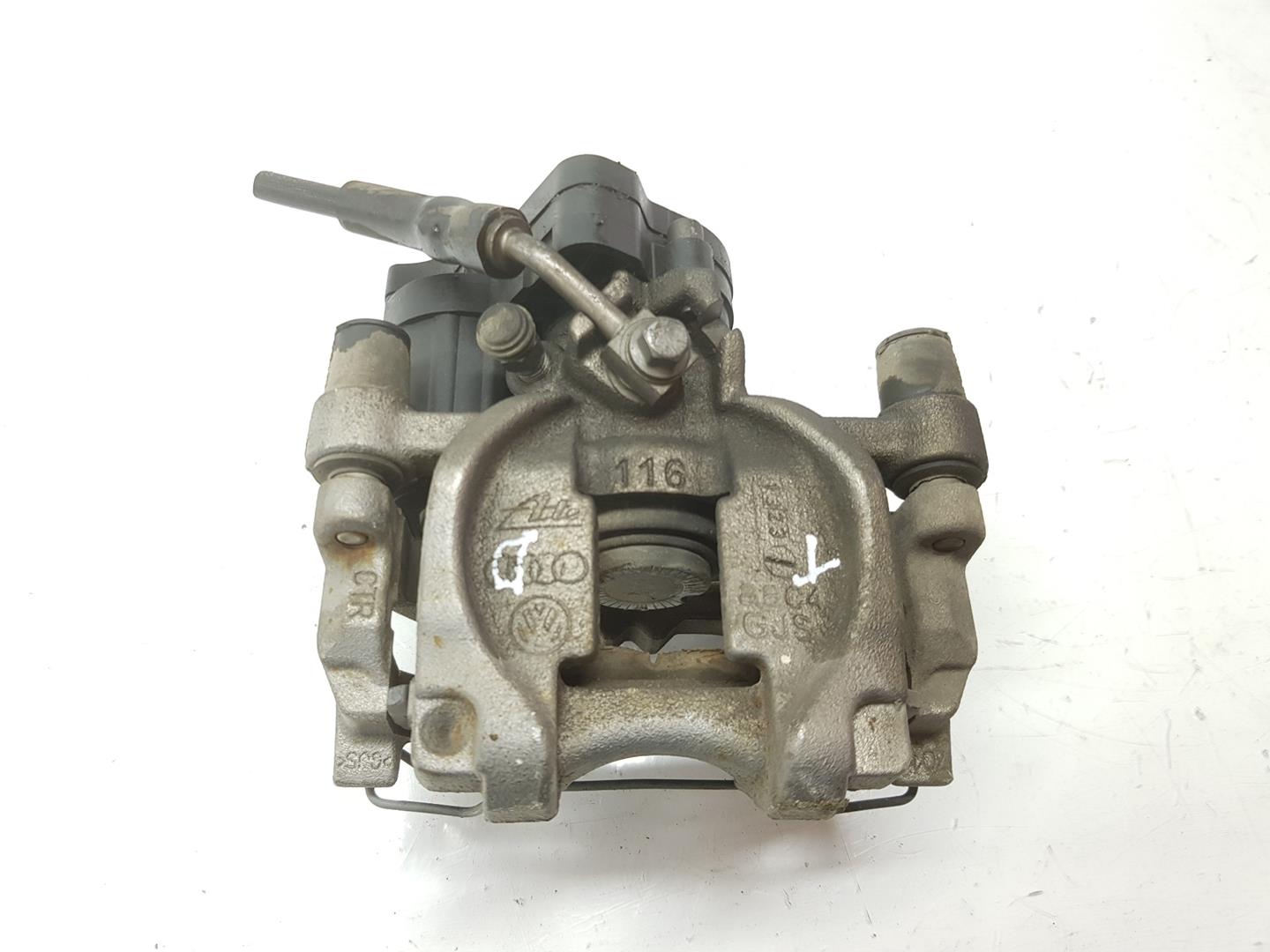 VOLKSWAGEN Variant VII TDI (2014-2024) Rear Right Brake Caliper 8V0615424,8V0615424 19869449