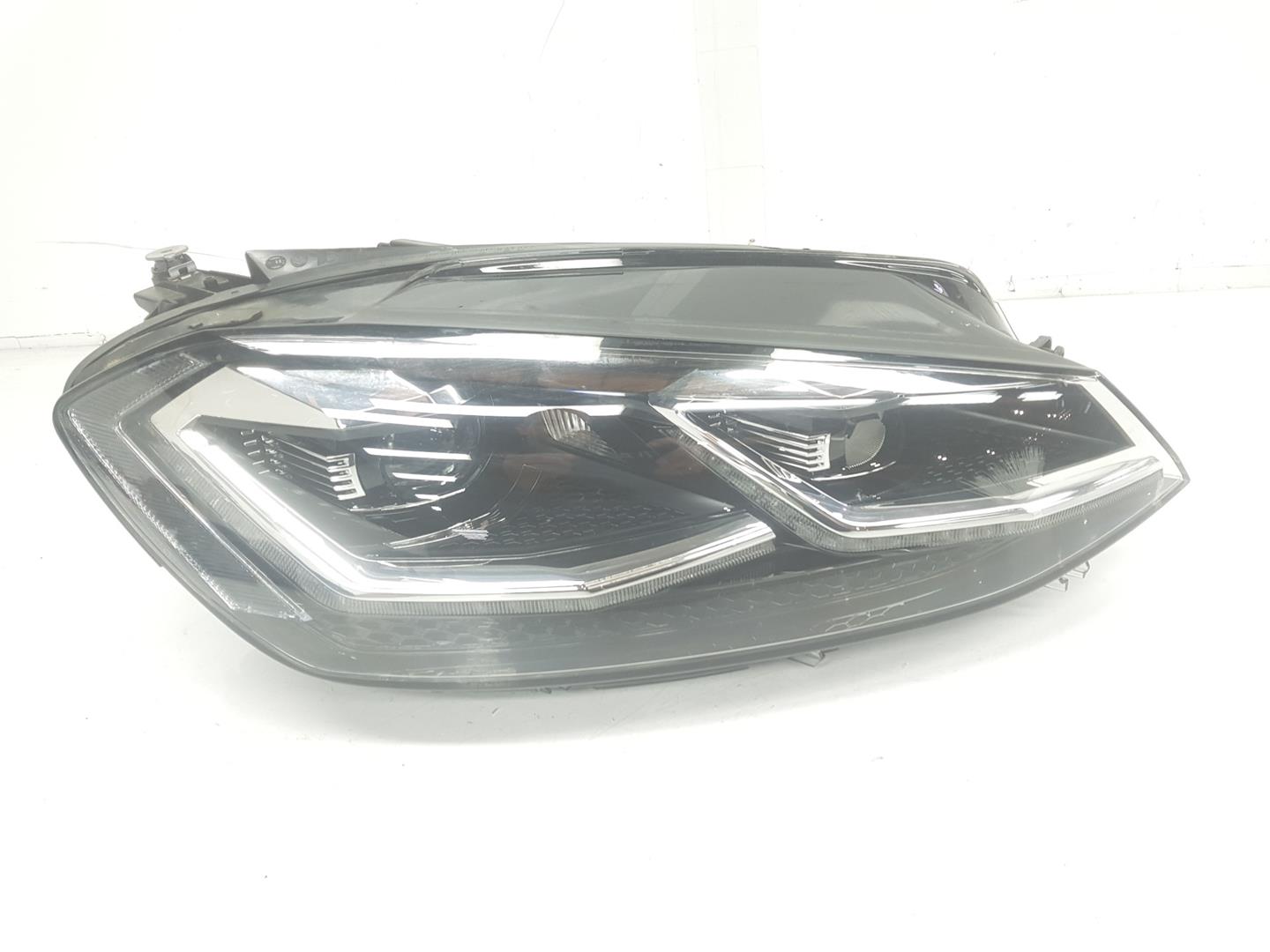 VOLKSWAGEN Golf 7 generation (2012-2024) Front Right Headlight 5G2941082,5G2941082,PROCEDEDEVEHÍCULORHD 19856750