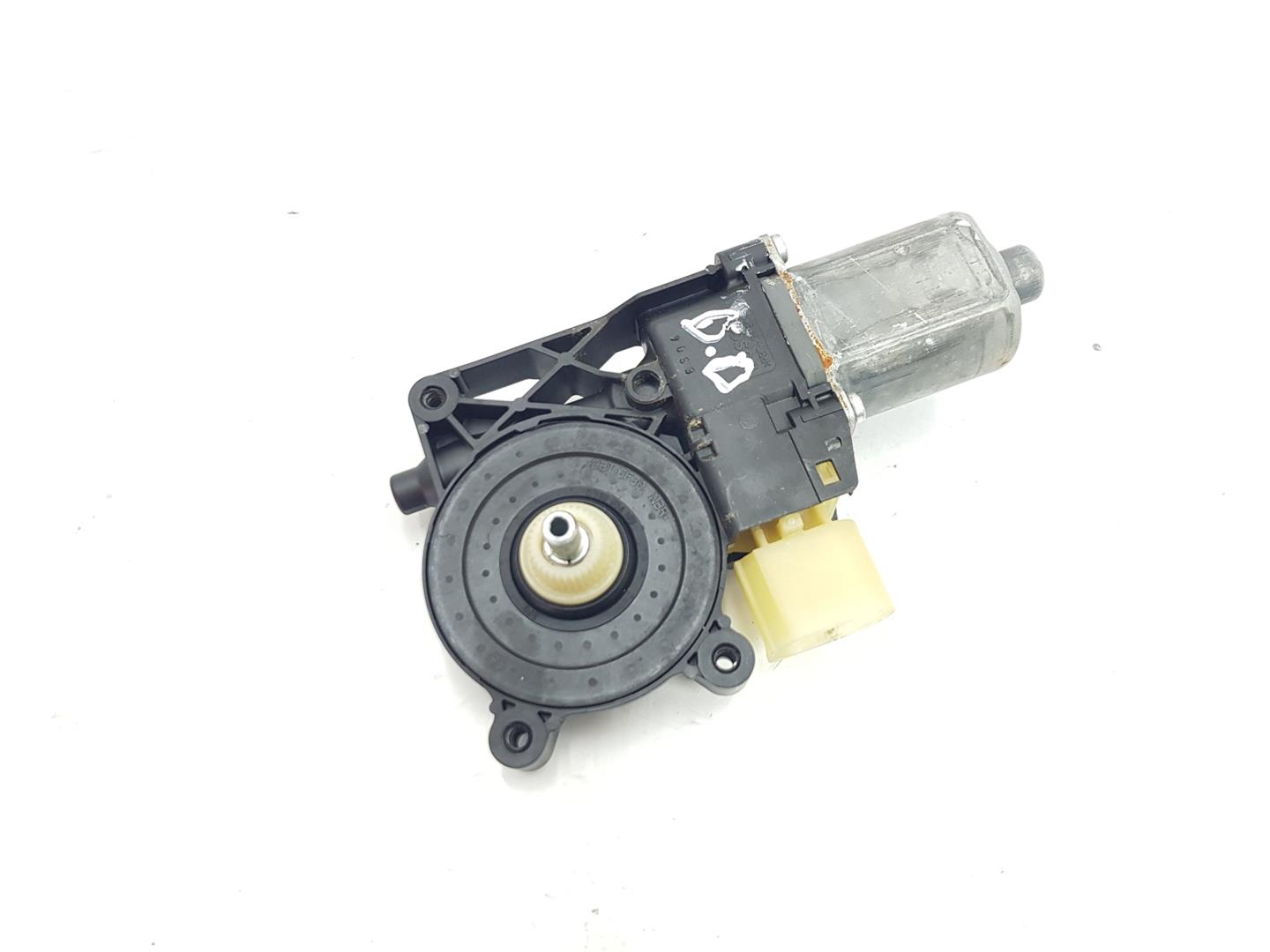 MINI Cooper R56 (2006-2015) Front Right Door Window Control Motor 7413050, 67627413050, 1212CD 19827142