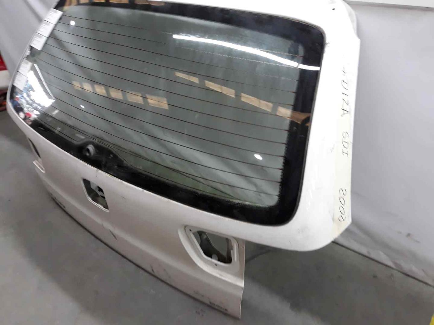 SEAT Arona 1 generation (2017-2024) Крышка багажника 6K6827025D,6K6827025D,3PUERTAS 26360847