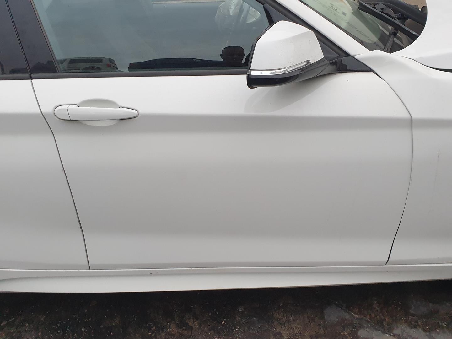 BMW 1 Series F20/F21 (2011-2020) Priekinių dešinių durų stiklo pakelėjas 51337281882, 7281882, ELEVALUNASSINMOTOR 19899313