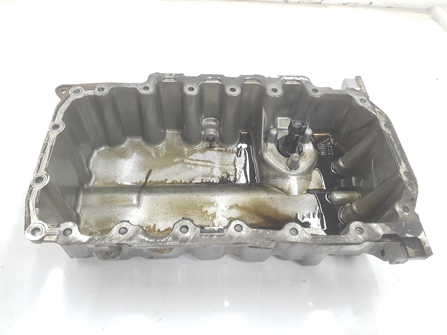 VOLKSWAGEN Golf 7 generation (2012-2024) Forgattyúsház 04L103603C, 04L103603, 1151CB 24543614