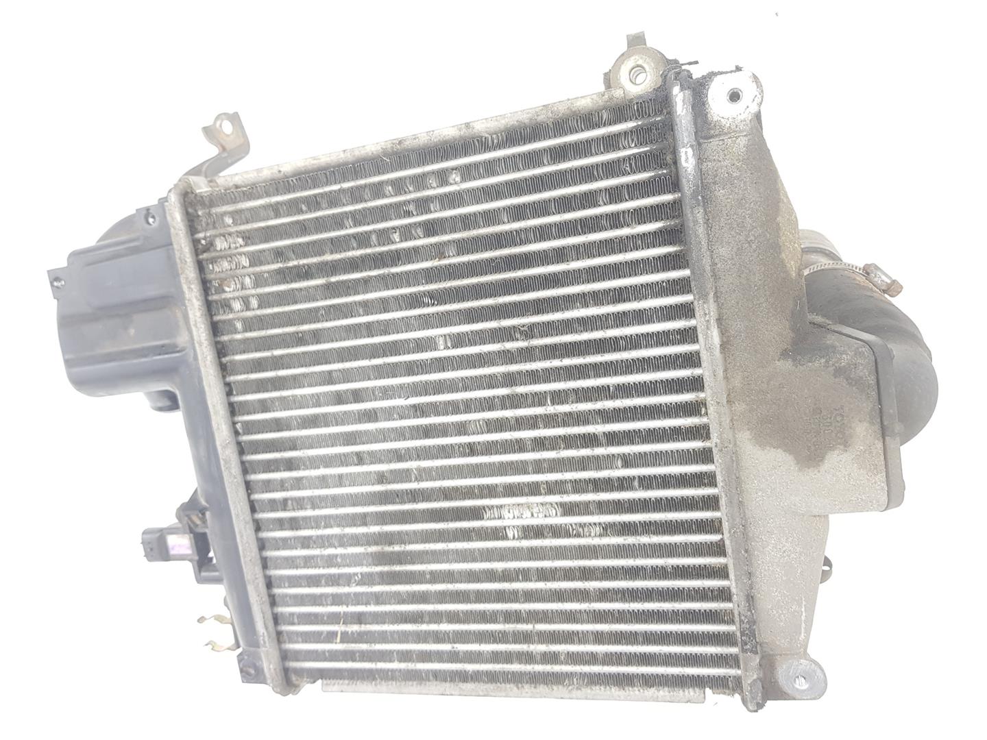 TOYOTA Land Cruiser 70 Series (1984-2024) Starpdzesētāja/interkūlera radiators 8942120210, 1794030020 23784939