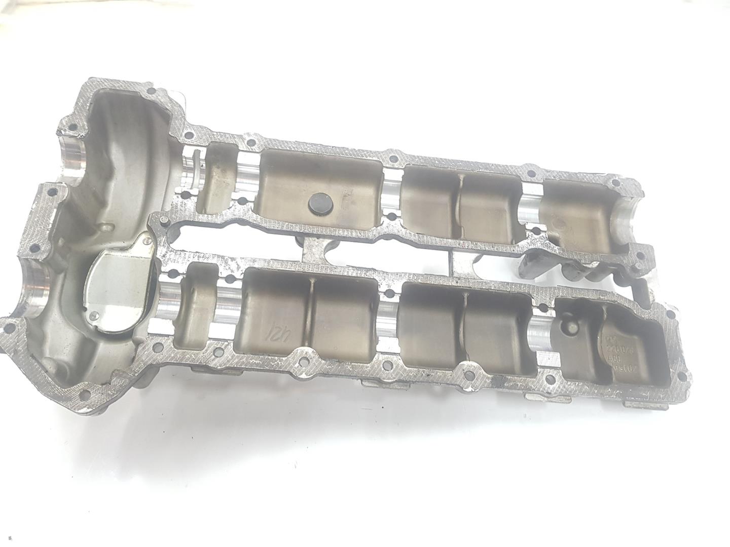 MERCEDES-BENZ GLE W166 (2015-2018) Valve Cover A642010203, A6420104406, 1111AA 23953874