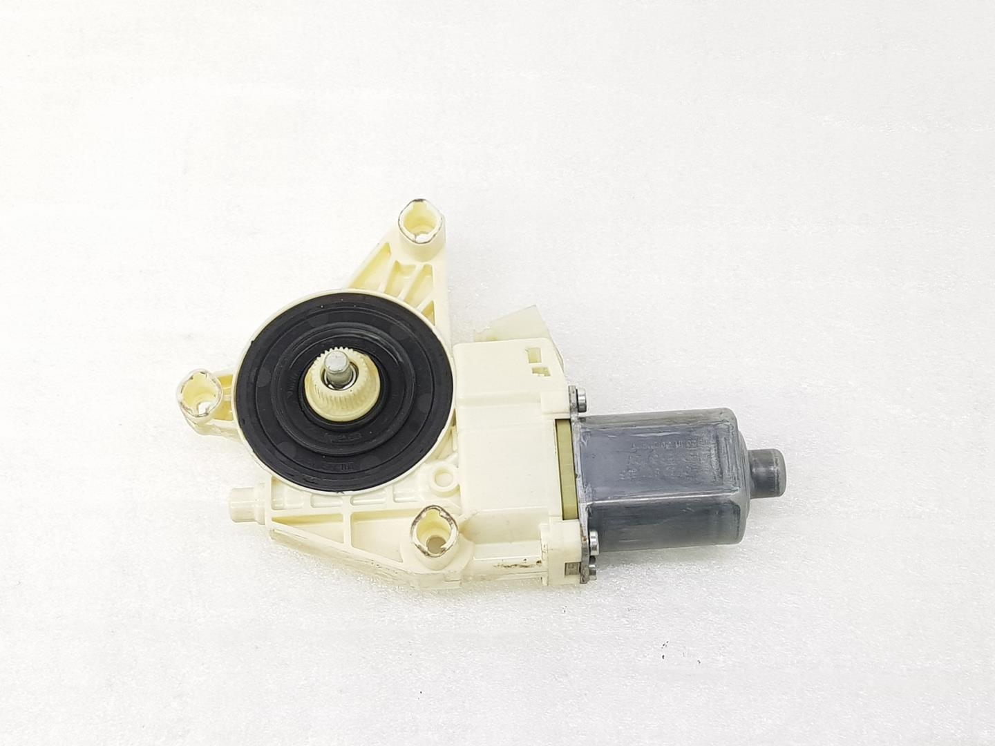 MERCEDES-BENZ E-Class W212/S212/C207/A207 (2009-2016) Front Right Door Window Control Motor A2129066702, 2129066702 19778474