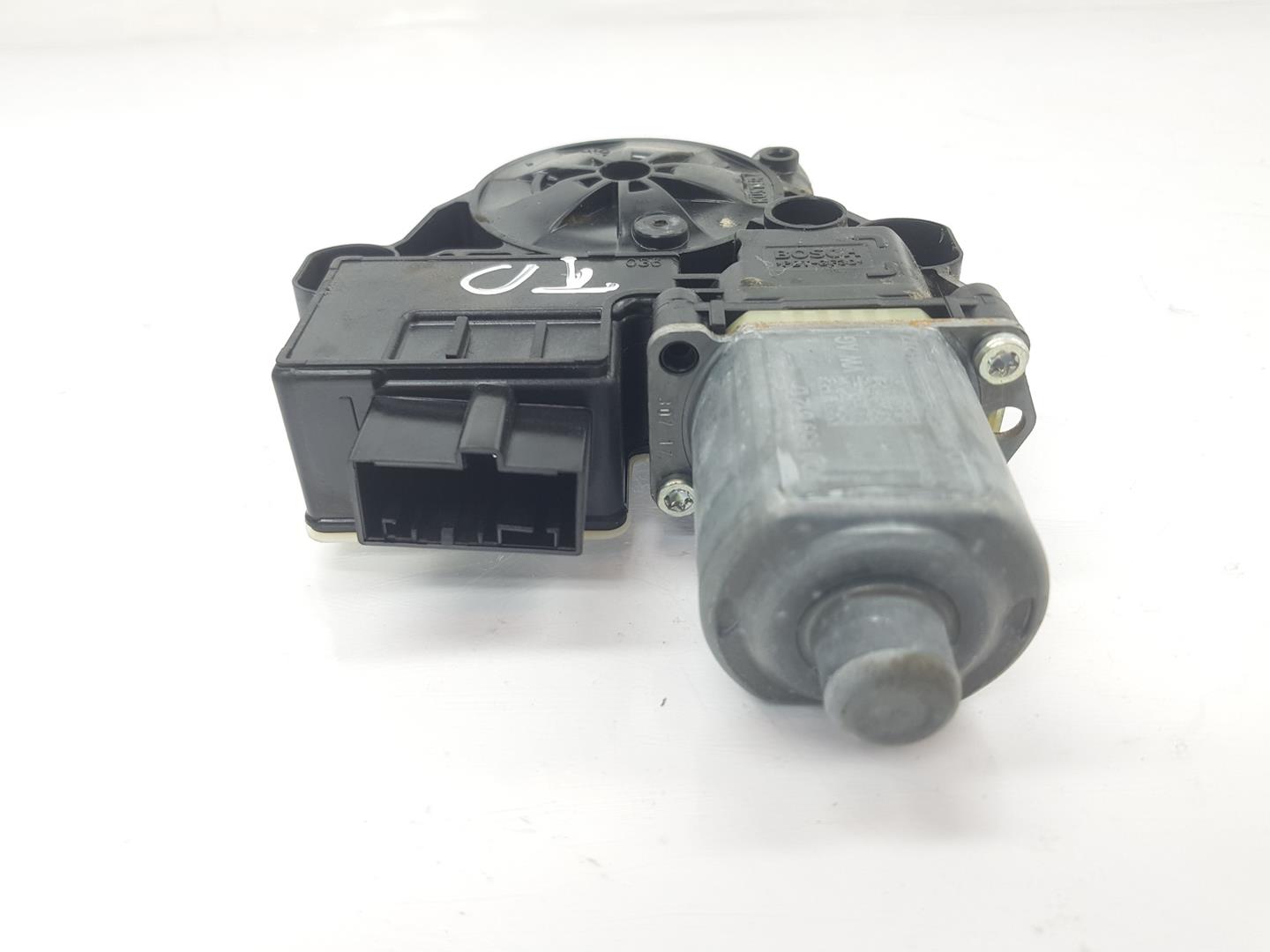 VOLKSWAGEN Golf 7 generation (2012-2024) Rear Right Door Window Control Motor 5Q0959812D,5Q0959812D 20354226