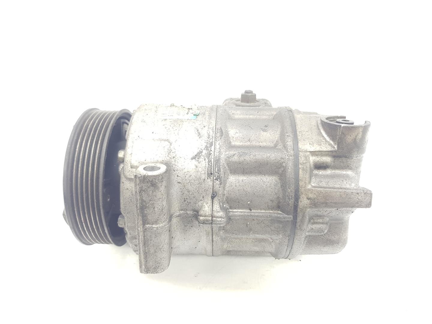 VOLKSWAGEN Passat B6 (2005-2010) Hасос кондиционера 1K0820803S, 1K0820803S 24211344