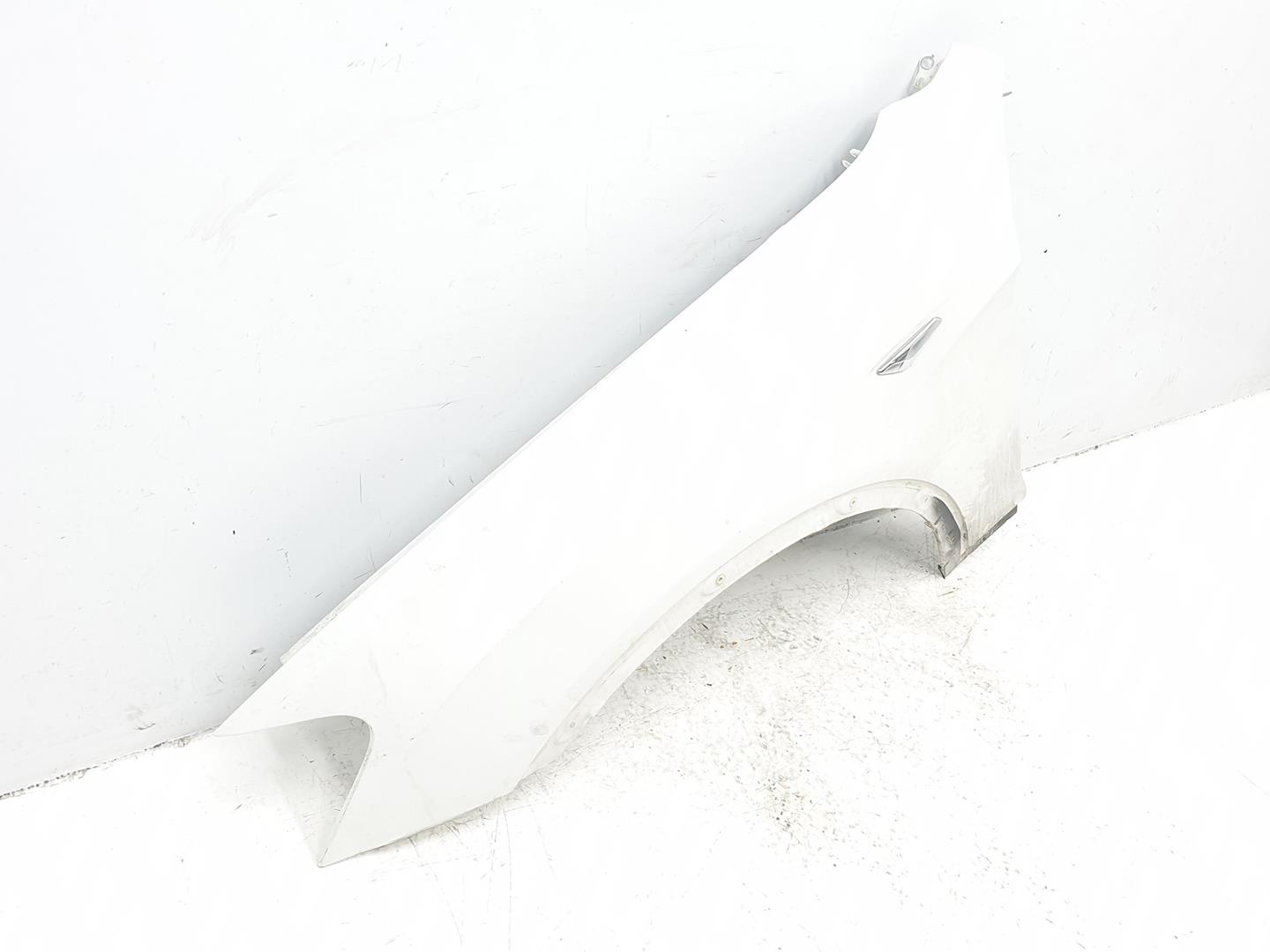 BMW X3 F25 (2010-2017) Front Left Fender 7267323,41357267323,COLORBLANCO(300) 25297775