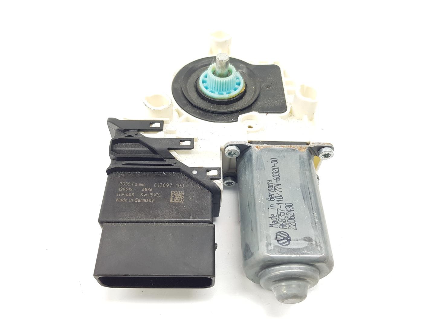 VOLKSWAGEN Tiguan 1 generation (2007-2017) Rear Right Door Window Control Motor 5N0959704F, 5N0959704F 24192036