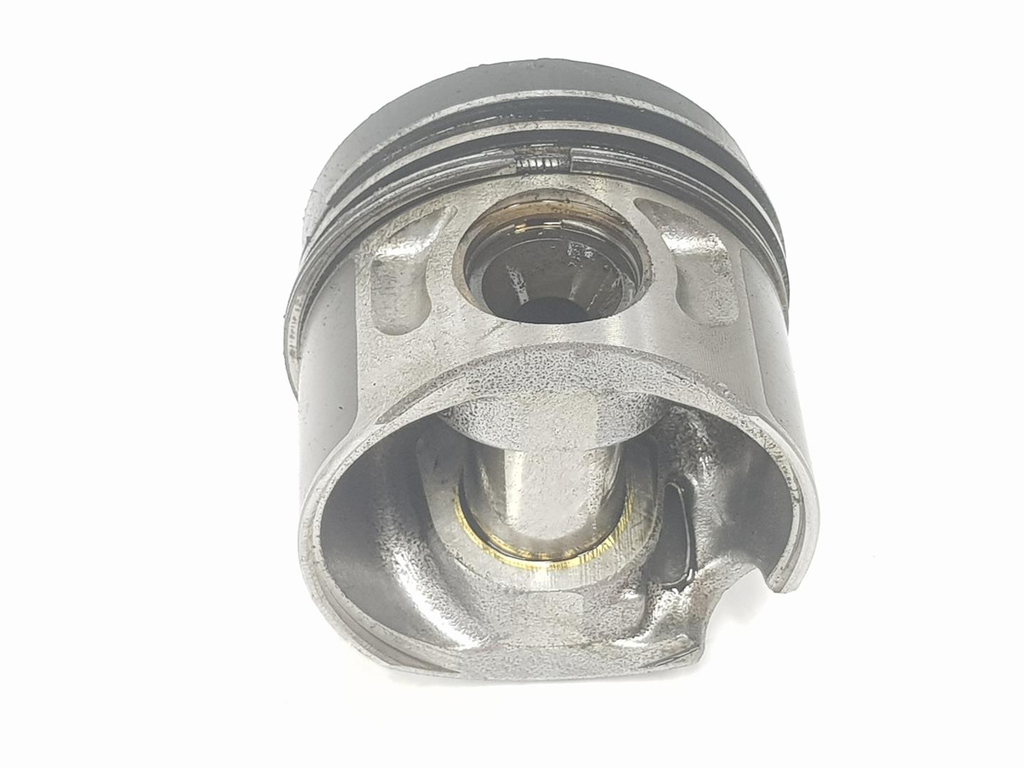 AUDI A4 B6/8E (2000-2005) Piston 038107065GM, 038107065GM, 1111AA 25170386