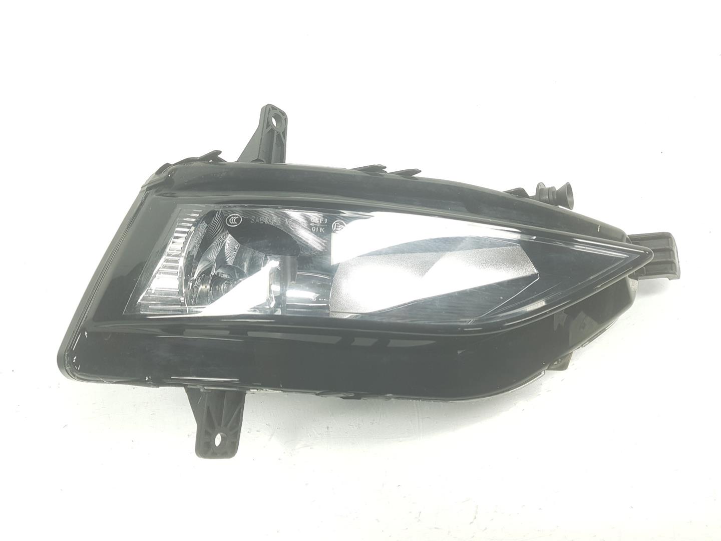 VOLKSWAGEN Golf 7 generation (2012-2024) Front Right Fog Light 5G0941662F, 5G0941662F, PROCEDEDEVEHÍCULORHD 19857143