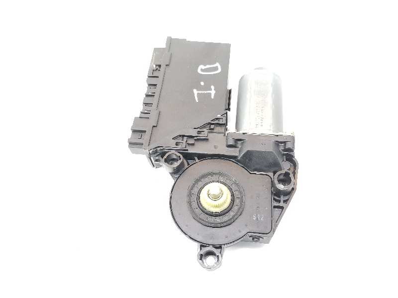 VOLKSWAGEN Touareg 1 generation (2002-2010) Front Left Door Window Regulator Motor 7L0959701, 7L0959701H 19719141