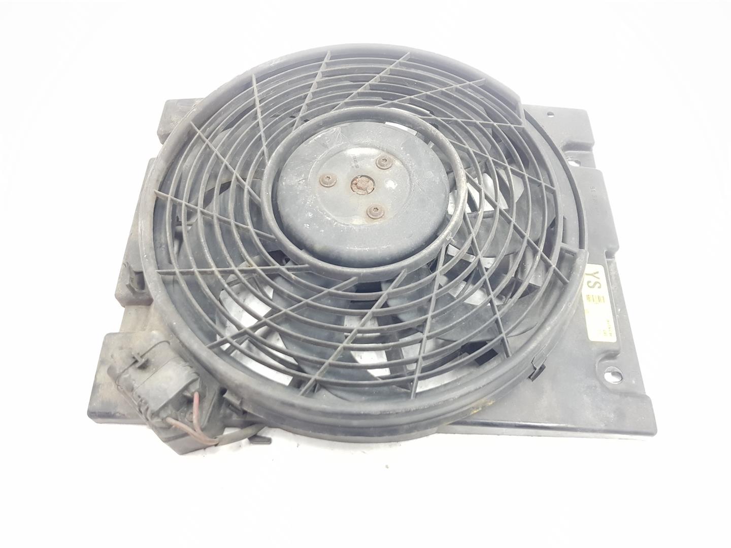 OPEL Corsa B (1993-2000) Difūzoriaus ventiliatorius 24431829, 24431829, 0130303275 19808310