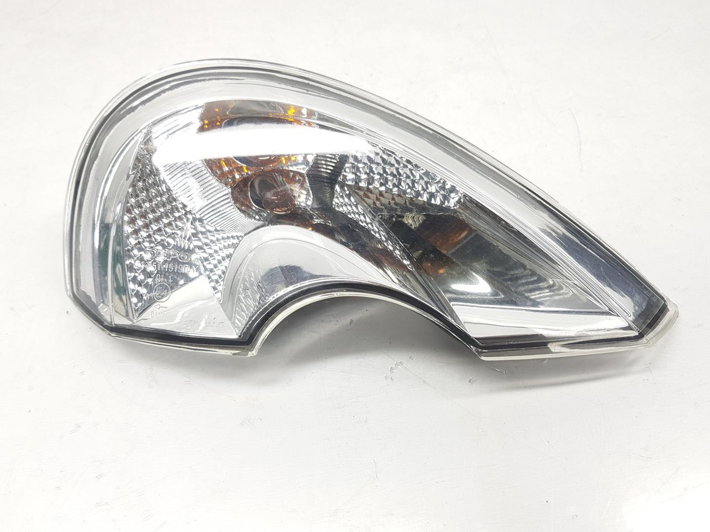 RENAULT Modus 1 generation (2004-2012) Front Right Fender Turn Signal 7701065737, 7701065737 21804239