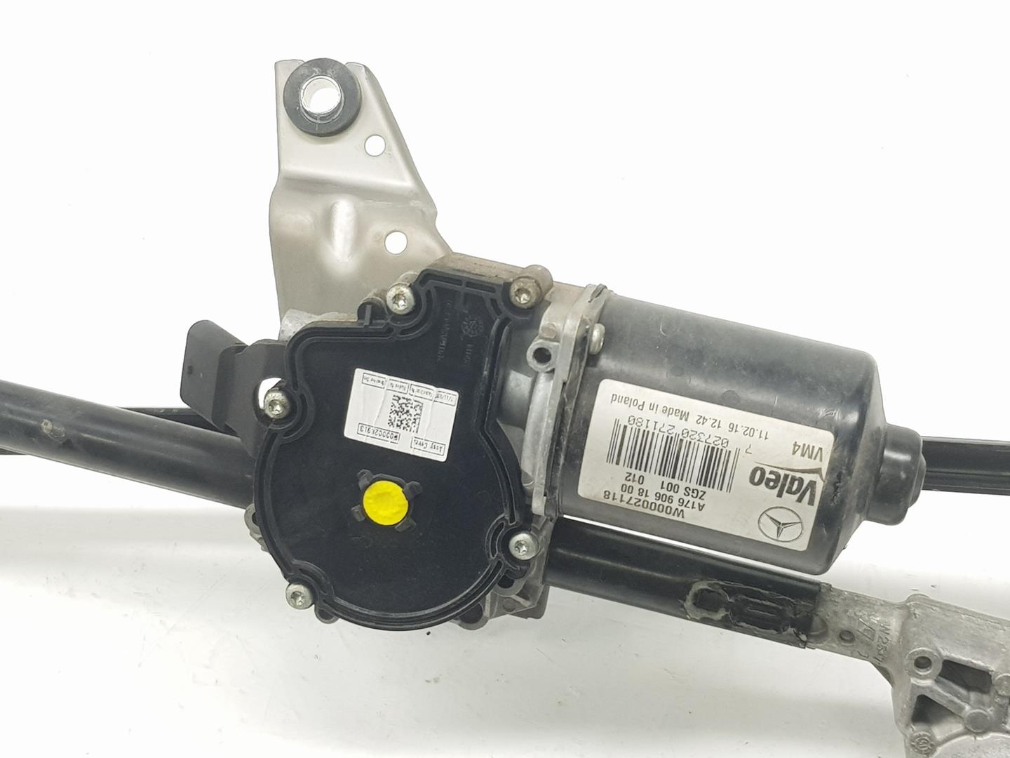 MERCEDES-BENZ CLA-Class C117 (2013-2016) Front Windshield Wiper Mechanism A1768200040,A1769061800 19915471