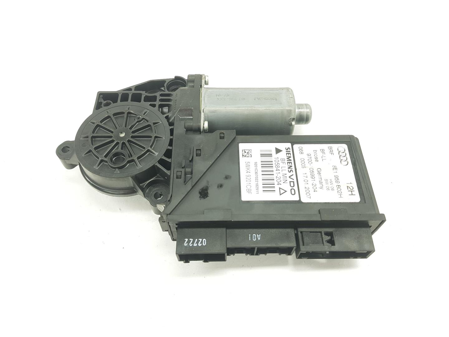 AUDI A4 B7/8E (2004-2008) Front Right Door Window Control Motor 8E1959802G, 8E1959802H 24194698